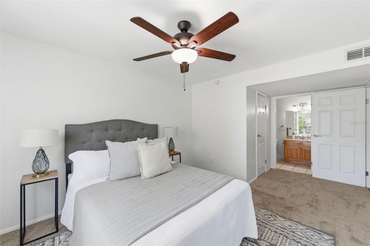 9100 Dr Martin Luther King Jr Street N, Unit 1204, Saint Petersburg, FL 33702 Photo