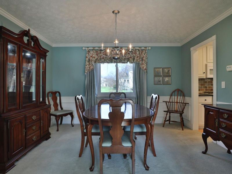 336 Brownsfell Drive, Columbus, OH 43235 Photo 10