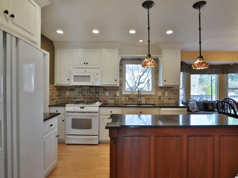 336 Brownsfell Drive, Columbus, OH 43235 Photo 13