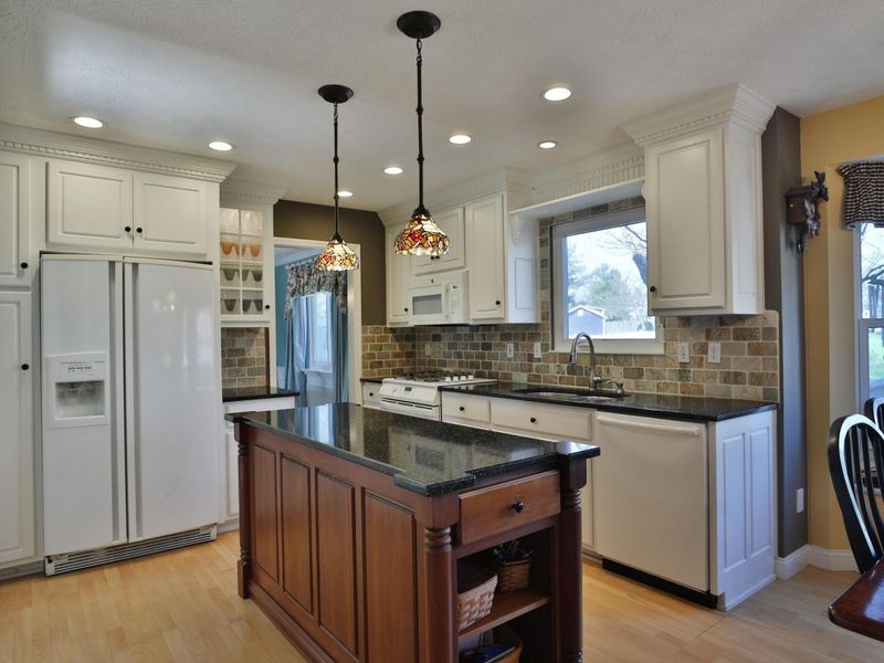 336 Brownsfell Drive, Columbus, OH 43235 Photo 14