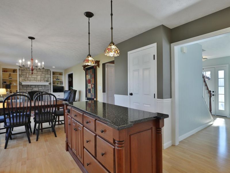 336 Brownsfell Drive, Columbus, OH 43235 Photo 18