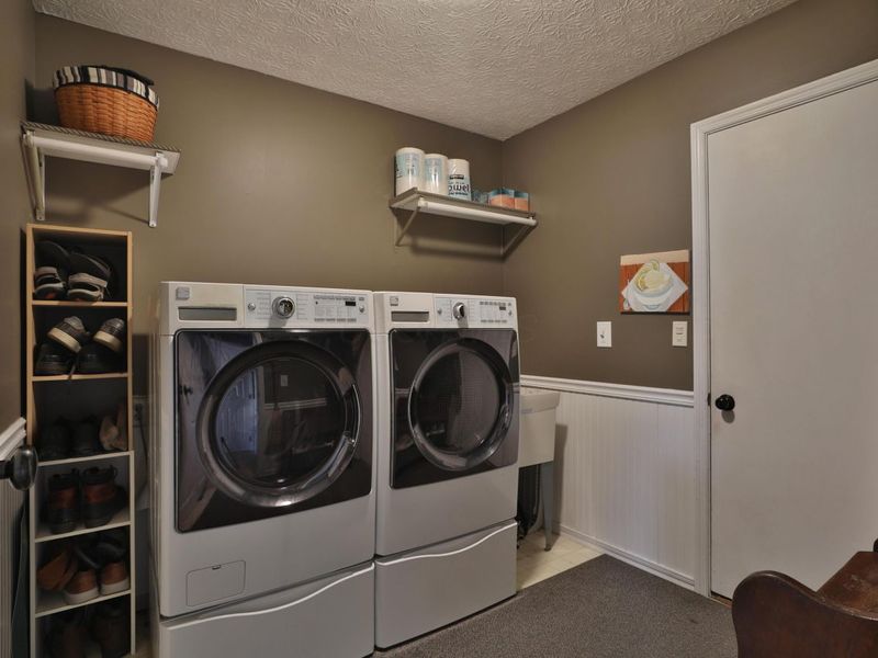 336 Brownsfell Drive, Columbus, OH 43235 Photo 26