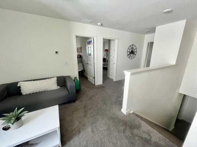 606 Snow Owl Drive Photo 8