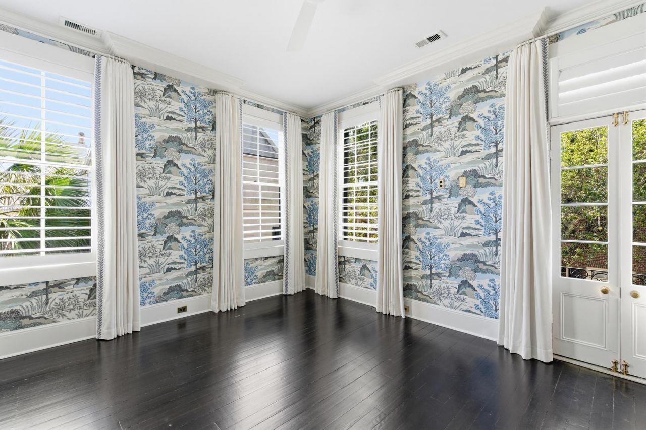 80 Church Street Photo 32