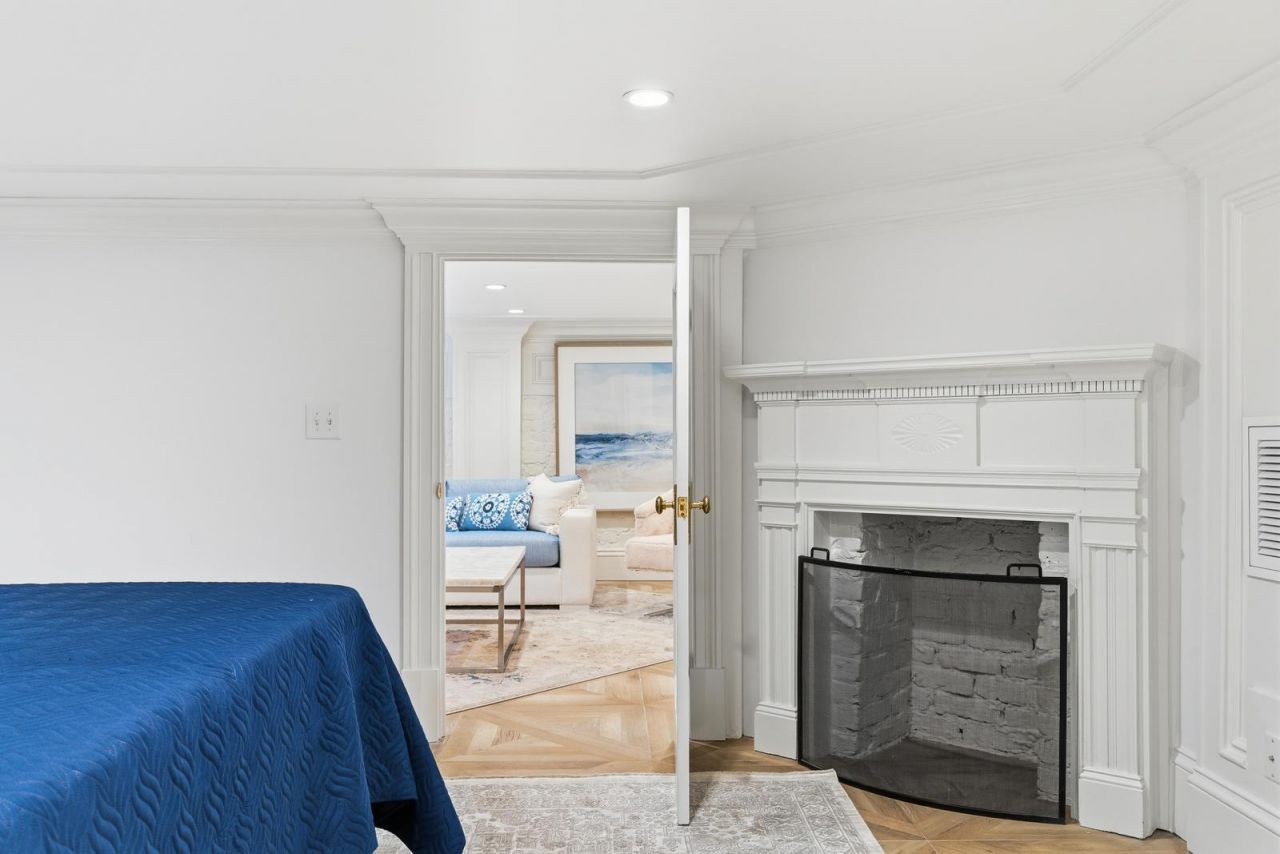 80 Church Street Photo 52