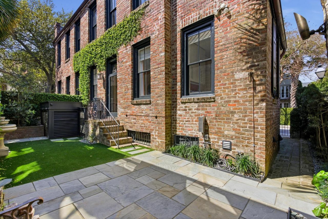 80 Church Street Photo 58