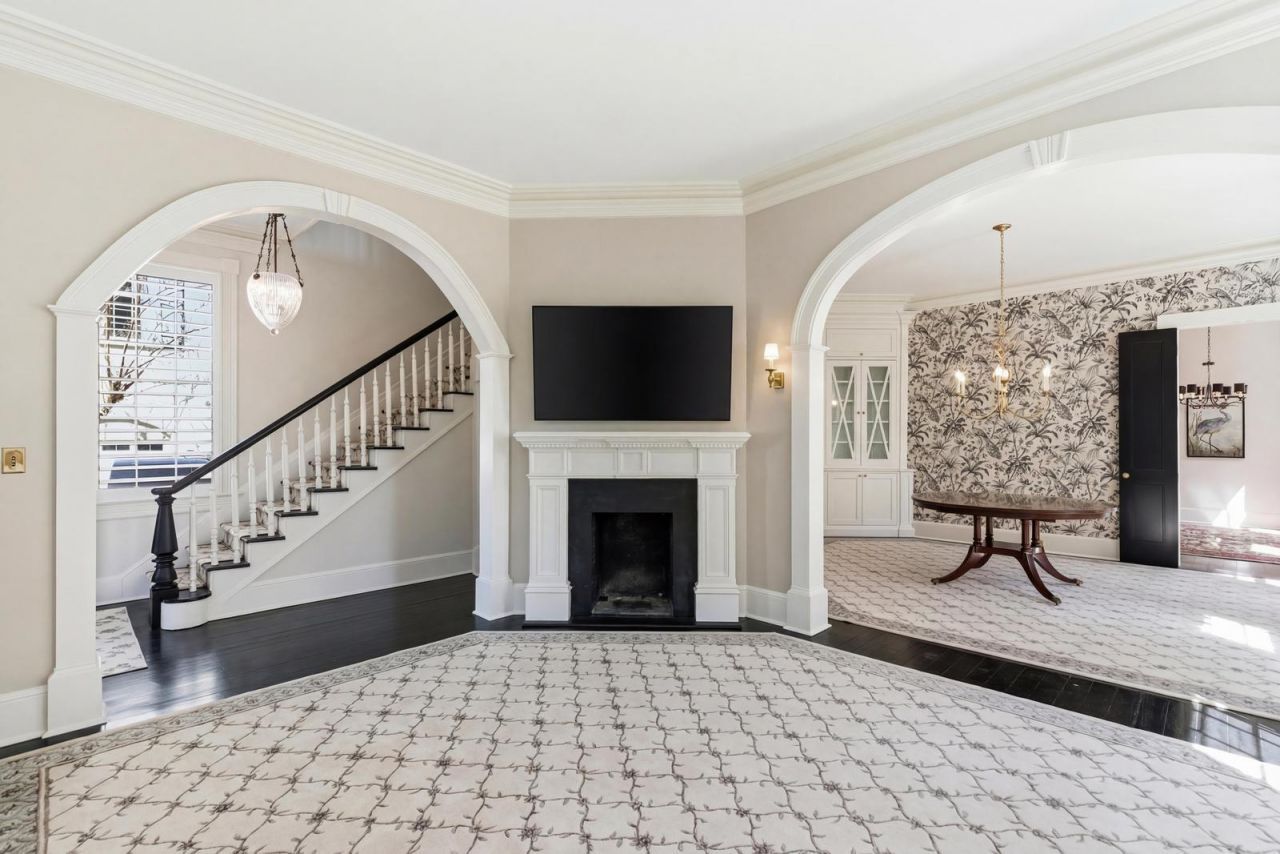 80 Church Street Photo 7