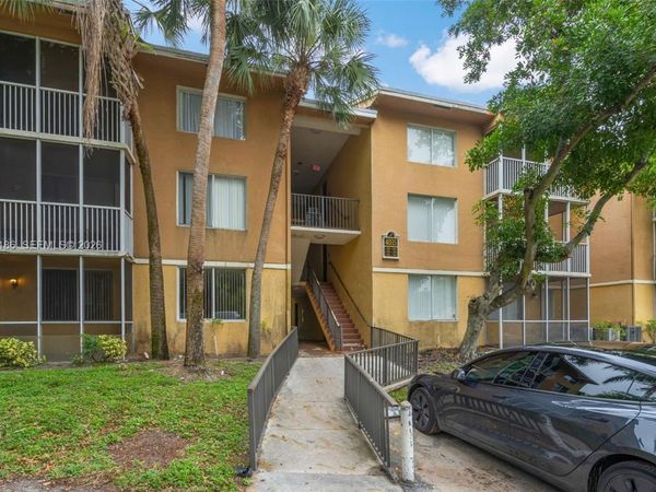 4035 W Mcnab Rd , Unit F101, Pompano Beach, FL 33069