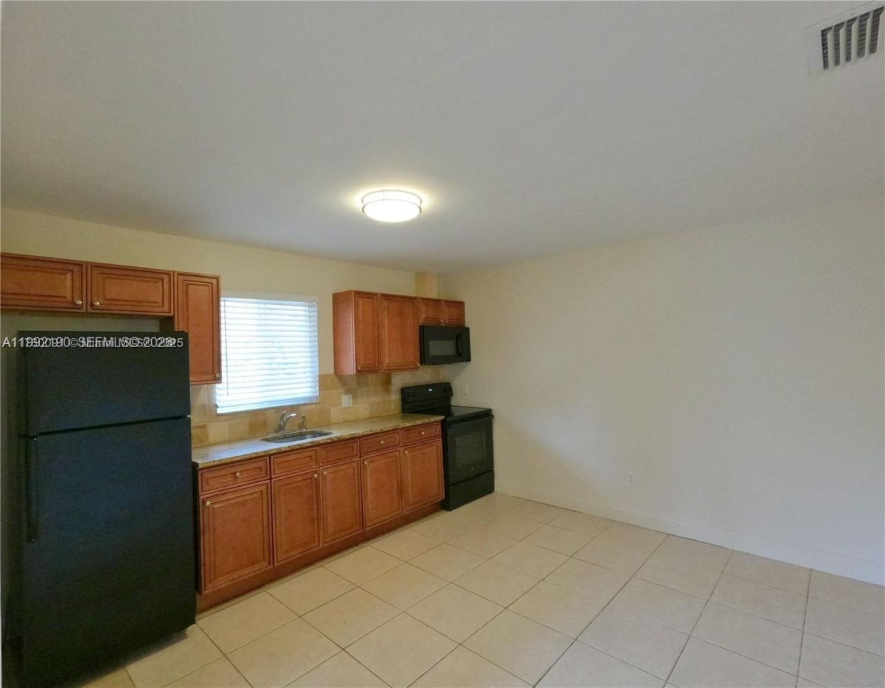 4946 Serafica Dr , Unit 18, Lake Worth, FL 33461 Photo