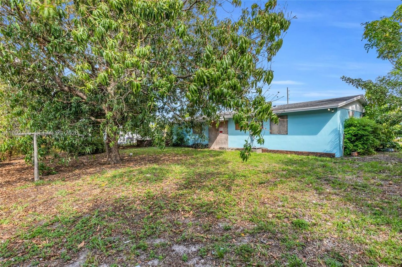 5020 NW 182nd St, Miami Gardens, FL 33055 Photo