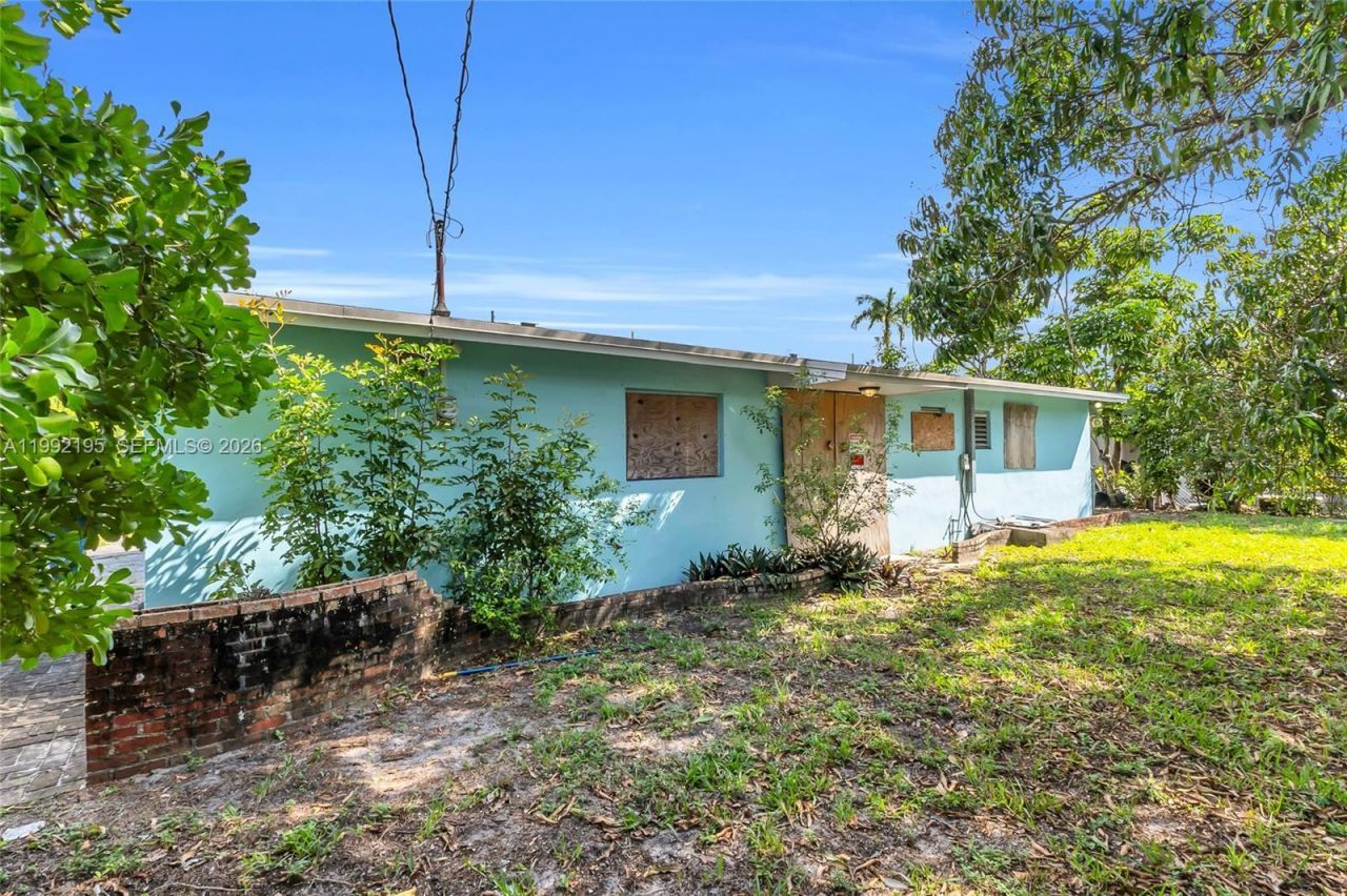 5020 NW 182nd St, Miami Gardens, FL 33055 Photo