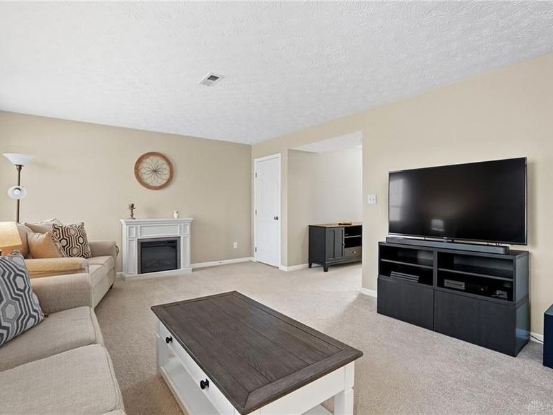 3621 Wilson Farms Boulevard, Franklin, OH 45005 Photo 8