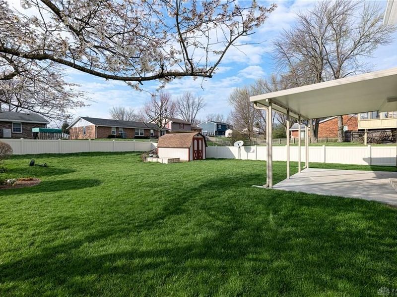 5481 Corkhill Drive, Riverside, OH 45424 Photo 40