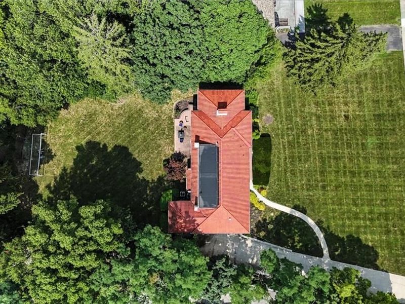 25 W Thruston Boulevard, Oakwood, OH 45419 Photo 12