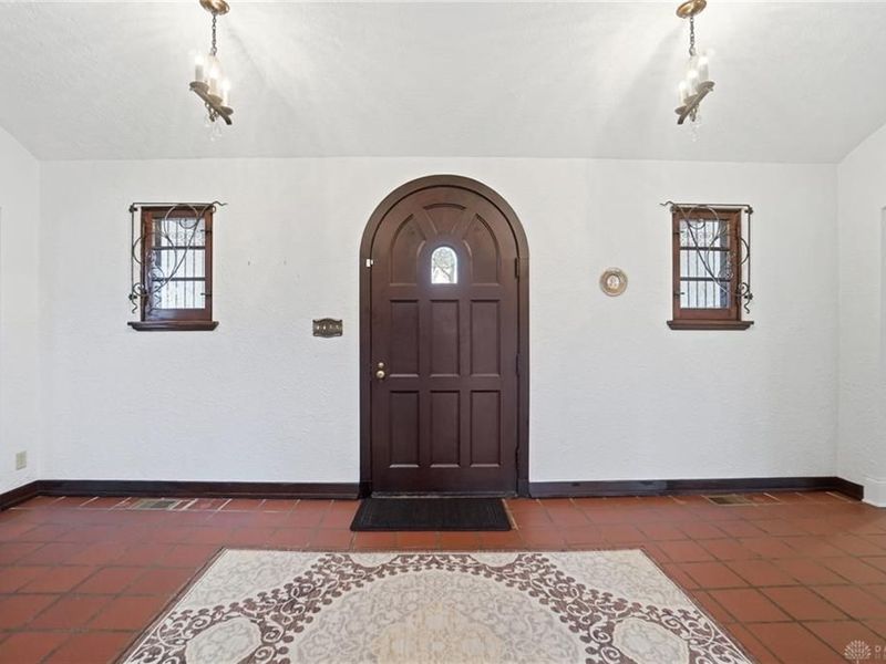 25 W Thruston Boulevard, Oakwood, OH 45419 Photo 17