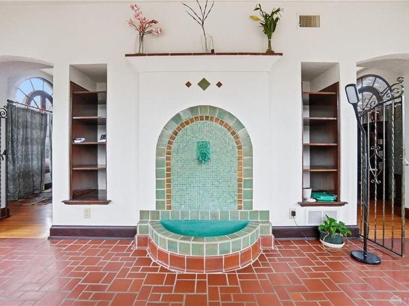 25 W Thruston Boulevard, Oakwood, OH 45419 Photo 32