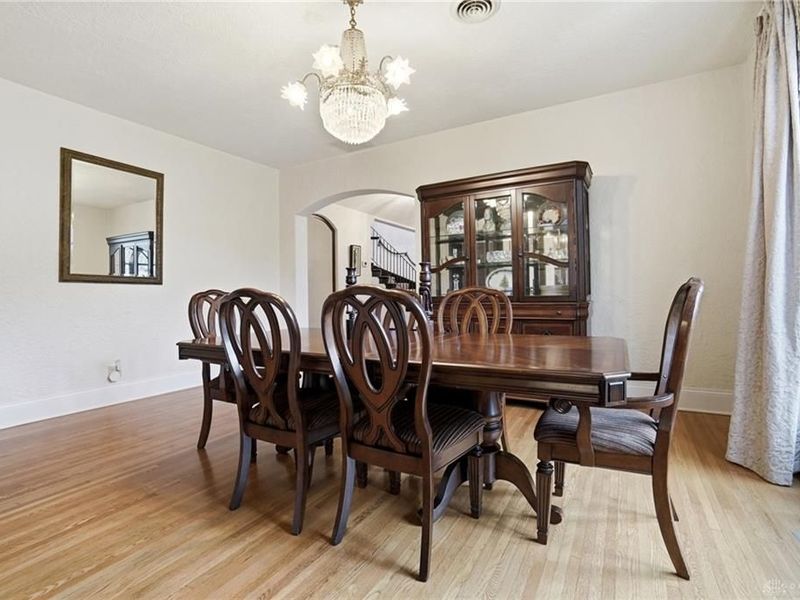 25 W Thruston Boulevard, Oakwood, OH 45419 Photo 43