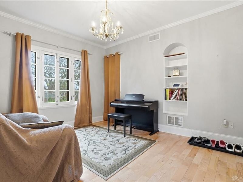 25 W Thruston Boulevard, Oakwood, OH 45419 Photo 58