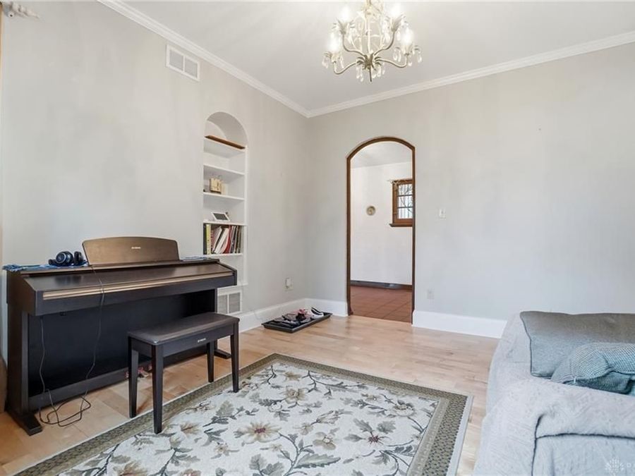 Property Image 62