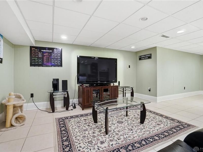 25 W Thruston Boulevard, Oakwood, OH 45419 Photo 85