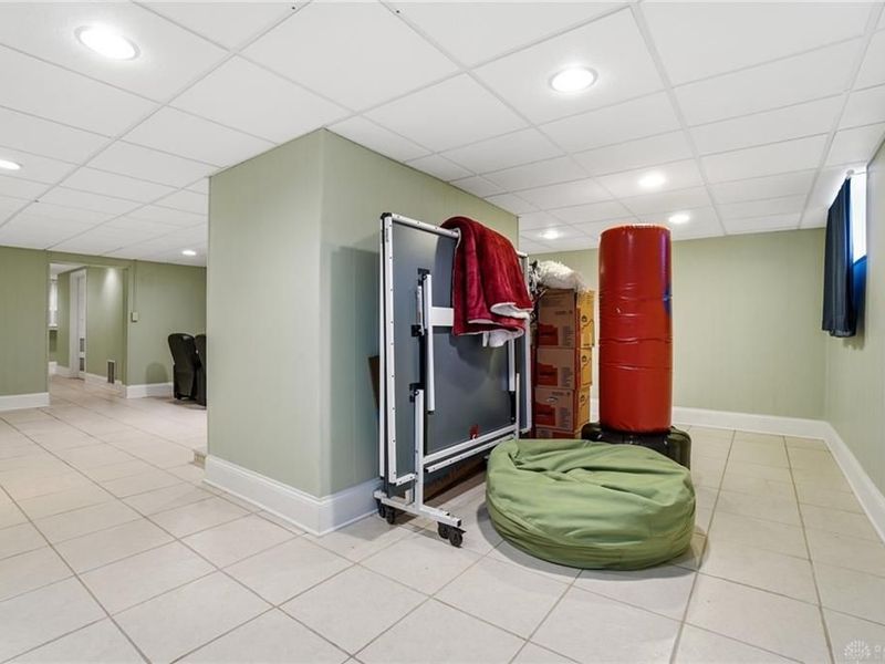 25 W Thruston Boulevard, Oakwood, OH 45419 Photo 88