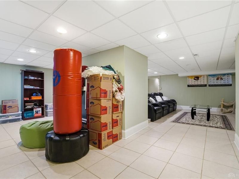 25 W Thruston Boulevard, Oakwood, OH 45419 Photo 89