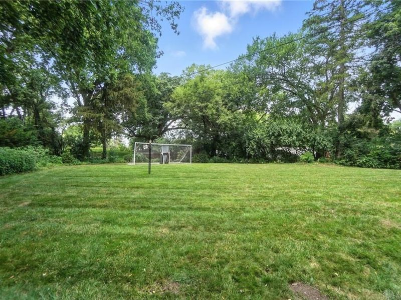 25 W Thruston Boulevard, Oakwood, OH 45419 Photo 98