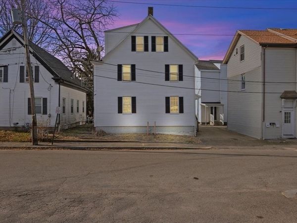 46 Grove St, Taunton, MA 02780