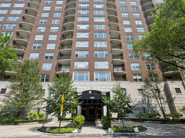 Unit 906, Chicago, IL 60610