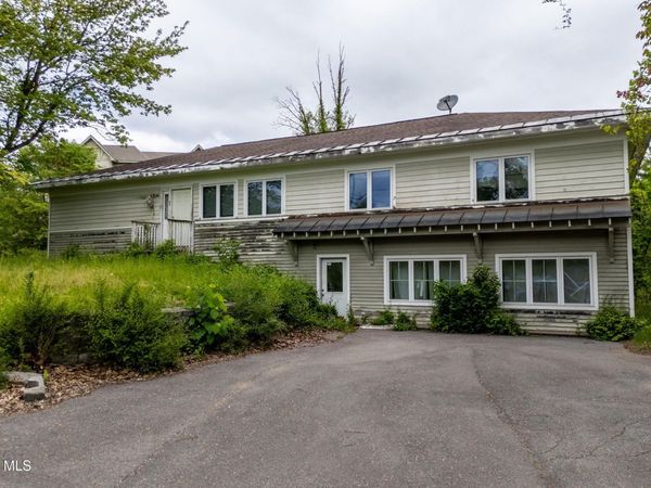 126 West Avenue, Saratoga Springs, NY 12866