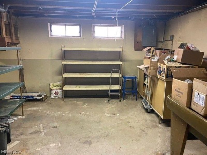 6024 Brook Court , Brook Park, OH 44142 Photo 13