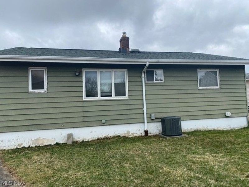 6024 Brook Court , Brook Park, OH 44142 Photo 18