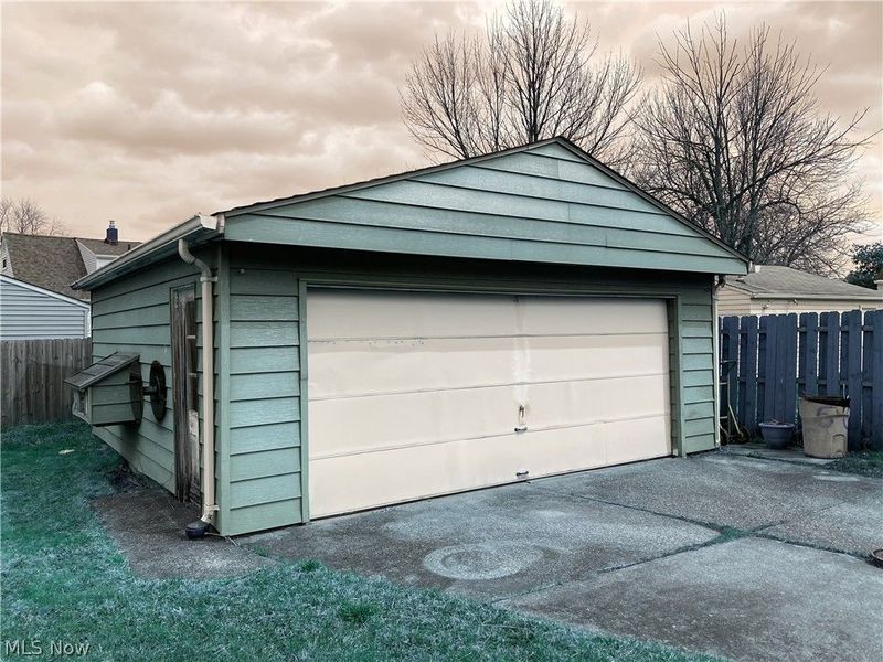 6024 Brook Court , Brook Park, OH 44142 Photo 19