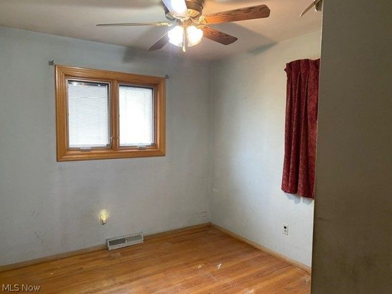 6024 Brook Court , Brook Park, OH 44142 Photo 9