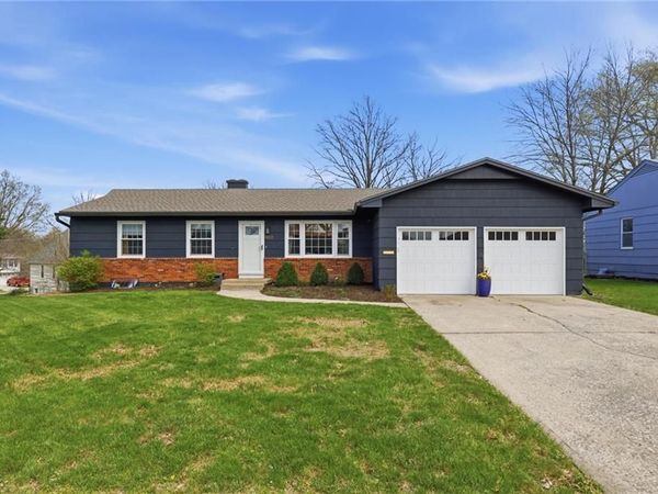 4853 NE Gladstone Avenue, Kansas City, MO 64119