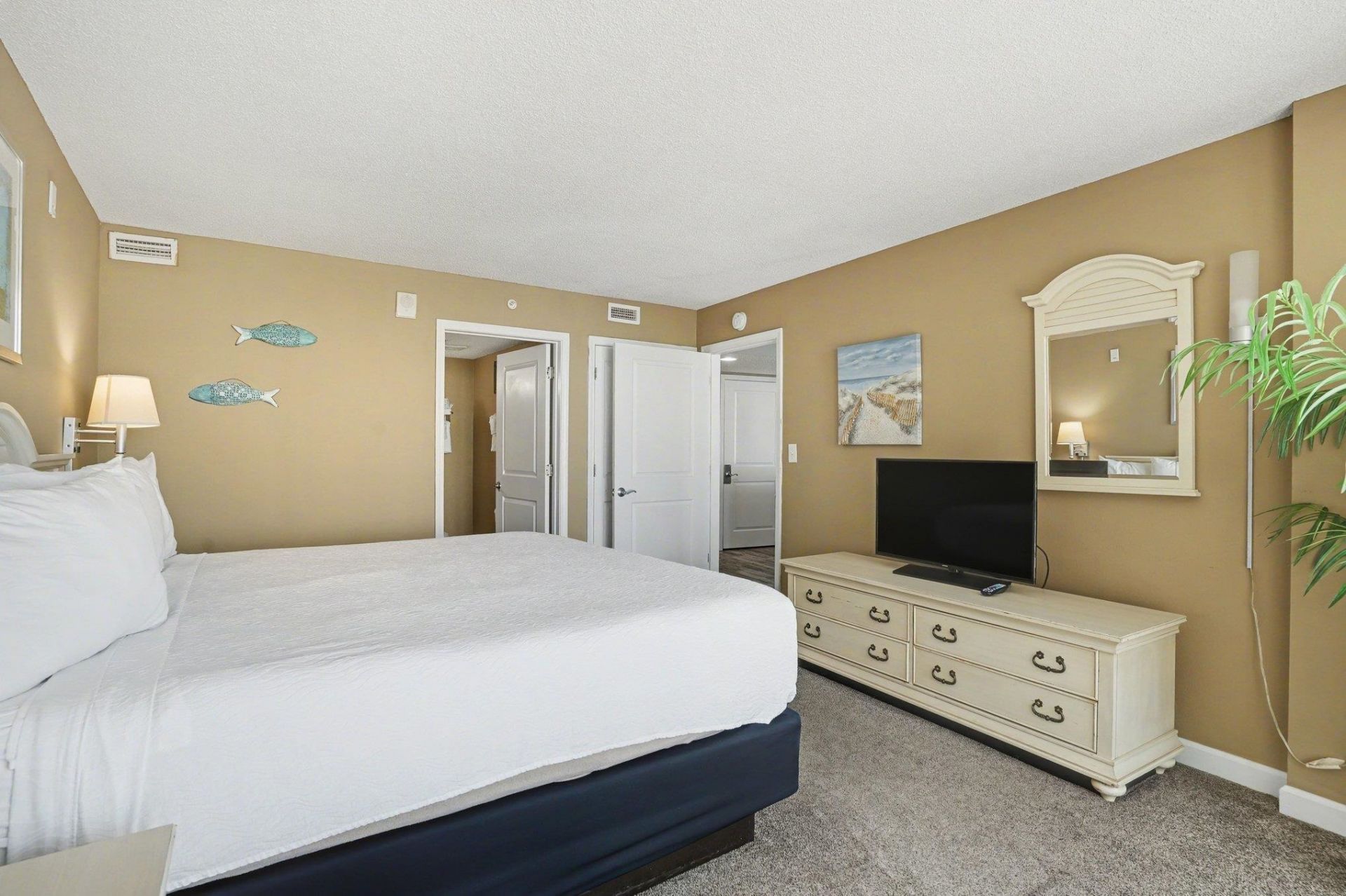 300 N Ocean Blvd. Photo 14