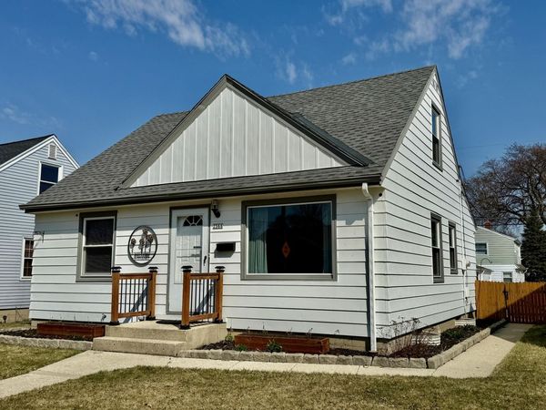 2566 S 64th St, Milwaukee, WI 53219