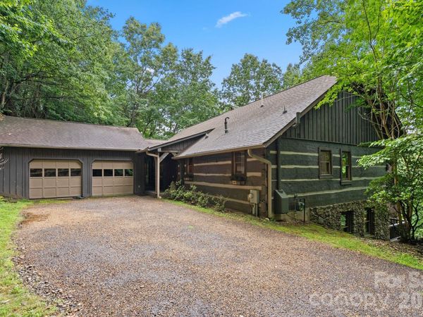 65 Sugar Maple Drive, Mills River, NC 28759
