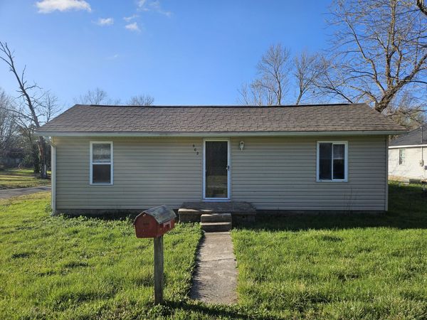 502 W 9th Street , West Frankfort, IL 62896