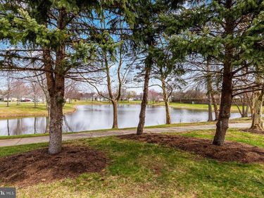 1 COLONIAL WAY , ALLENTOWN, NJ 08501