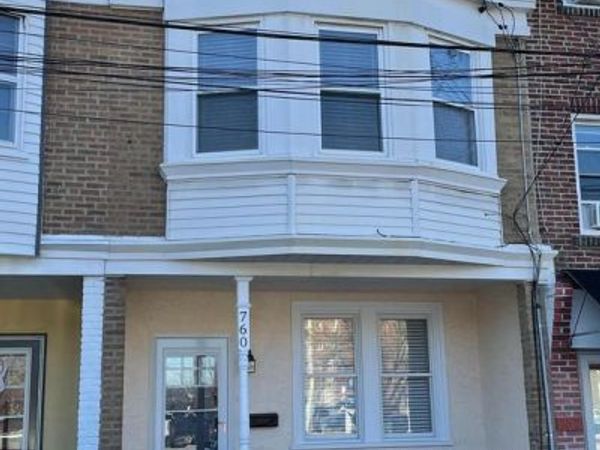 760 W RAILROAD AVENUE , BRYN MAWR, PA 19010