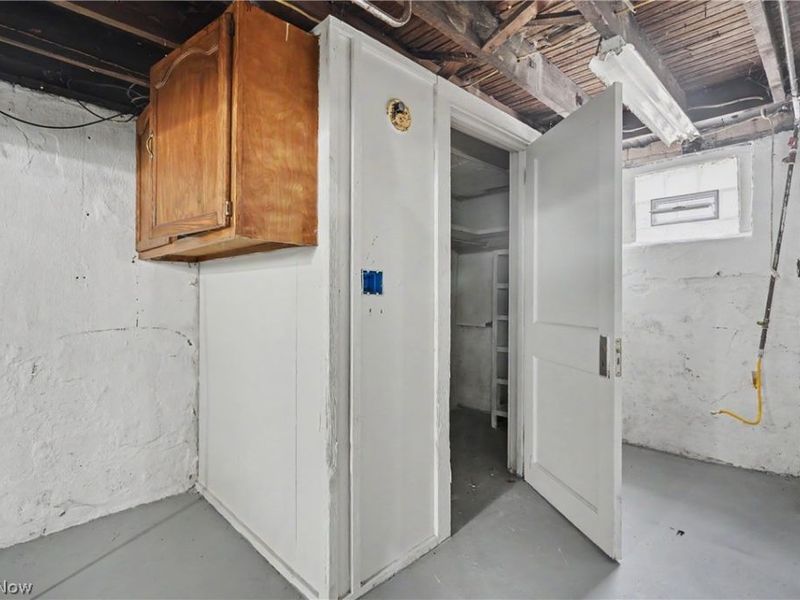 872 Cole Avenue, Akron, OH 44306 Photo 32