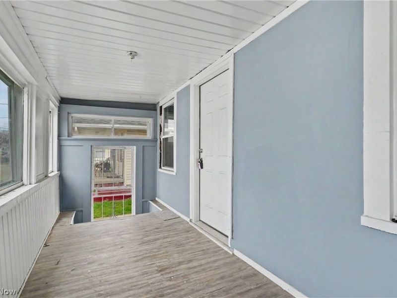 872 Cole Avenue, Akron, OH 44306 Photo 5