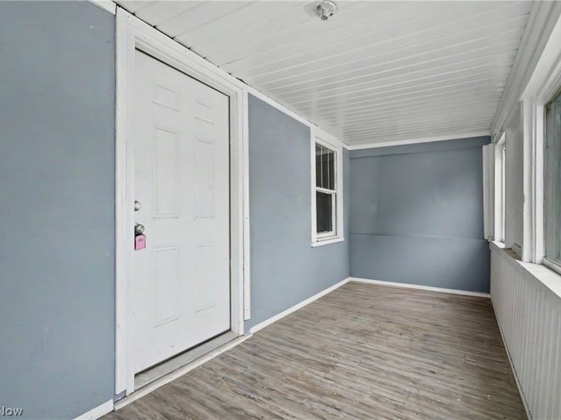 872 Cole Avenue, Akron, OH 44306 Photo 6