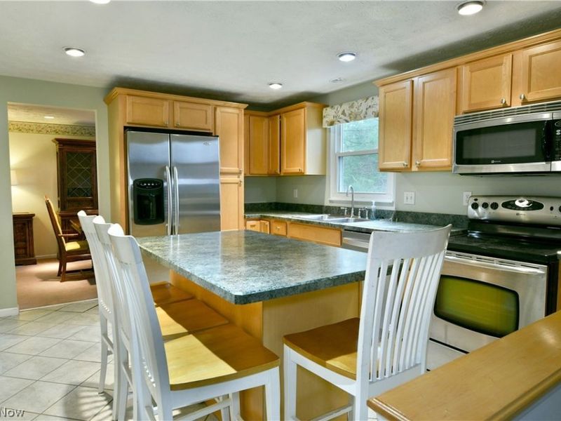 1756 Penny Lane , Youngstown, OH 44515 Photo 12