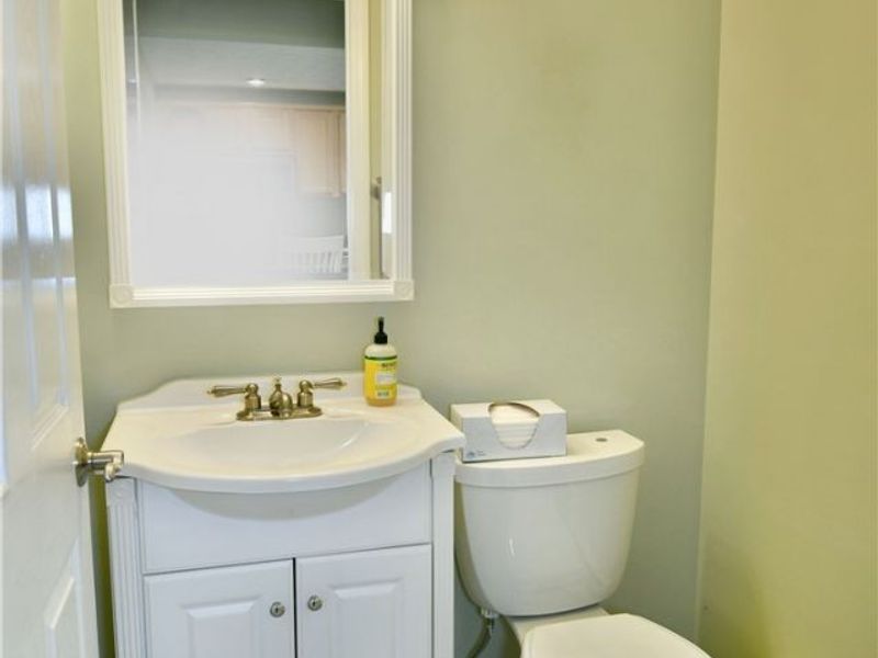 1756 Penny Lane , Youngstown, OH 44515 Photo 14