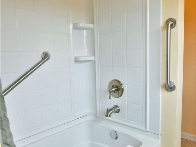 1756 Penny Lane , Youngstown, OH 44515 Photo 22