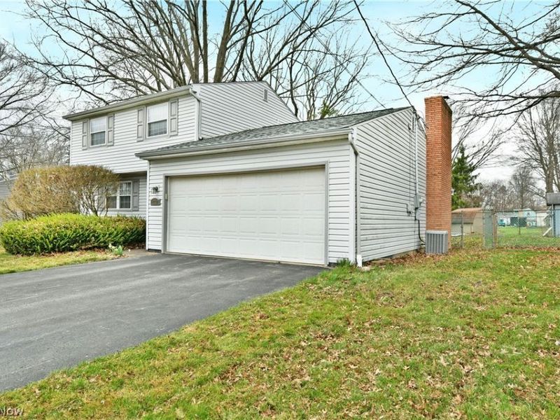 1756 Penny Lane , Youngstown, OH 44515 Photo 34