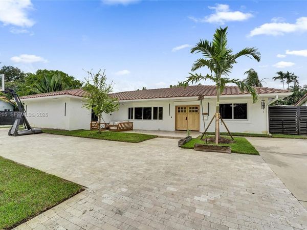 3350 N 40th St, Hollywood, FL 33021