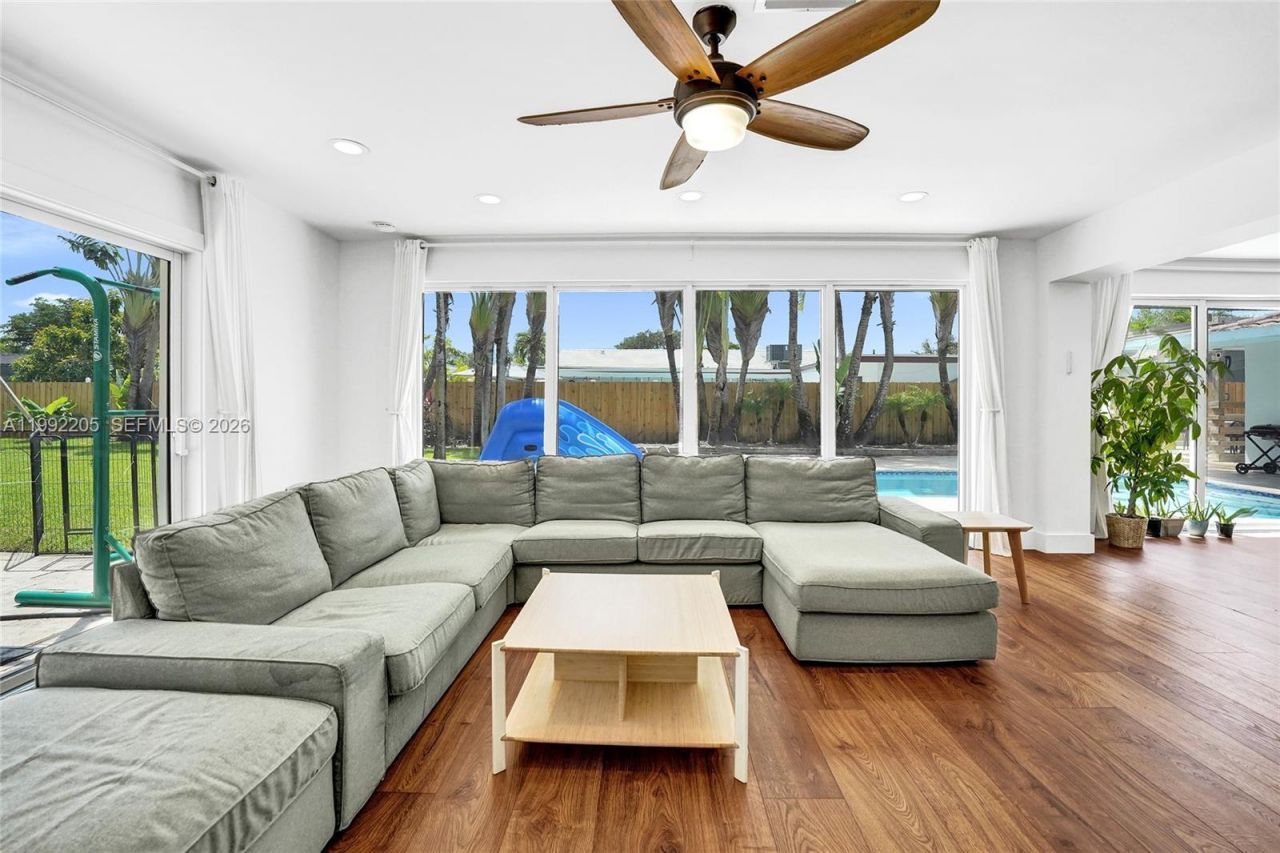 3350 N 40th St, Hollywood, FL 33021 Photo